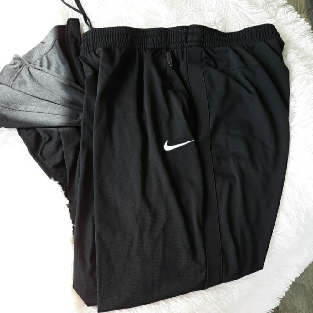 Nike sports pants